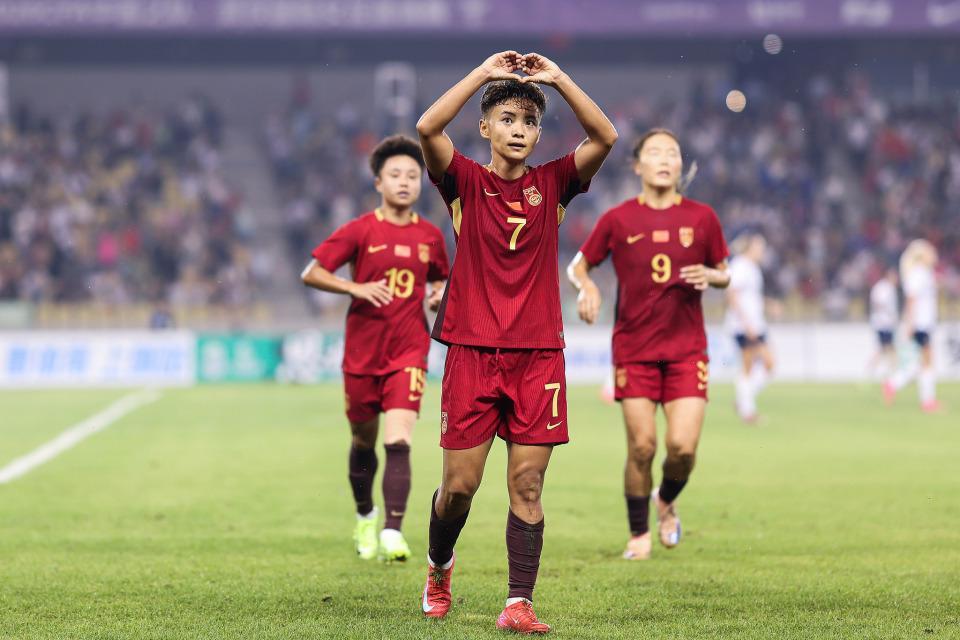 移动体育-中国女足1-2俄罗斯 队史首负对手 王霜世界波难救主 86分钟被绝杀